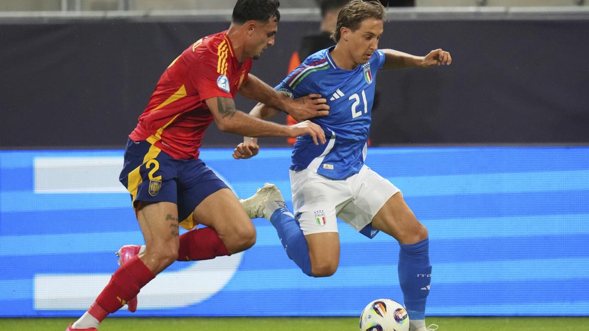 Spagna Italia U21, le pagelle: Roberto non la vede mai (5), Fazzini con le bollicine (7) Spagna Italia U21, le pagelle: Roberto non la vede mai (5), Fazzini con le bollicine (7)