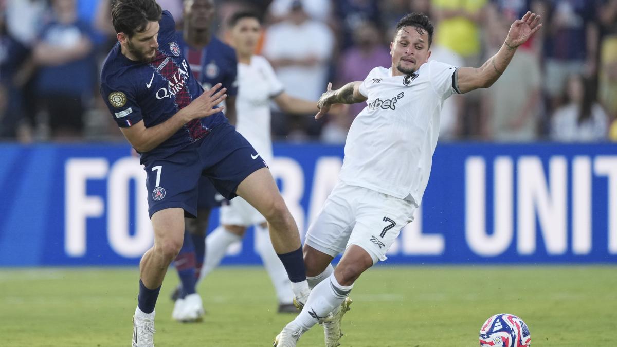 Psg Botafogo, le pagelle: Kvara si salva, 6,5. Ramos, che disastro: 4,5 Psg Botafogo, le pagelle: Kvara si salva, 6,5. Ramos, che disastro: 4,5
