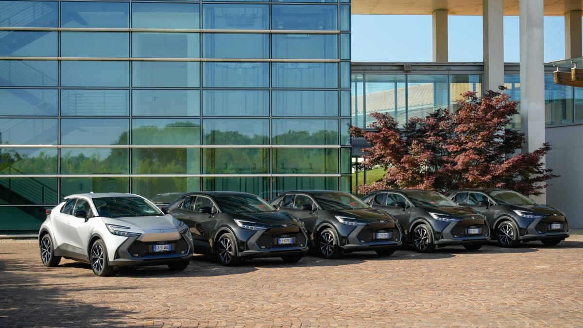 Quale ibrida, full o plug in? Costi e consumi a confronto con le Toyota C HR Quale ibrida, full o plug in? Costi e consumi a confronto con le Toyota C HR