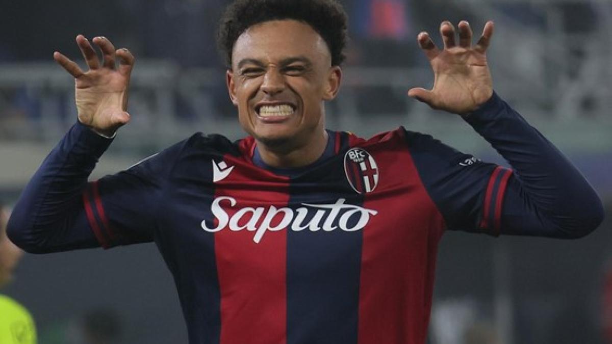 Napoli, fumata grigia per Ndoye e Beukema: il Bologna vuole 70 milioni Napoli, fumata grigia per Ndoye e Beukema: il Bologna vuole 70 milioni