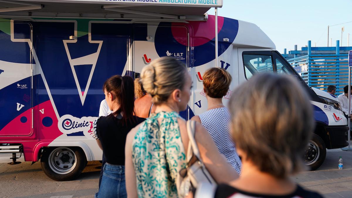Vittoria for Women Tour: a Pescara è boom di visite (giovani) nel nome della prevenzione Vittoria for Women Tour: a Pescara è boom di visite (giovani) nel nome della prevenzione