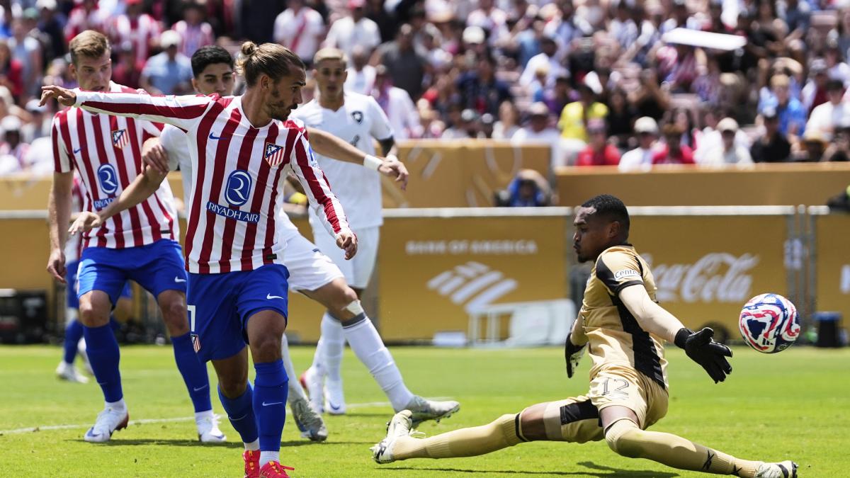 Griezmann graffia il Botafogo, ma all Griezmann graffia il Botafogo, ma all