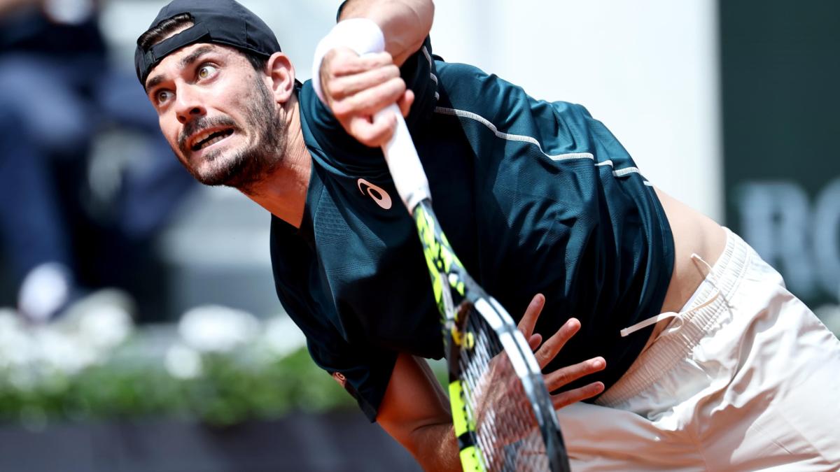 Wimbledon, Zeppieri a un passo dal tabellone principale. Sonego e Bellucci ko a Eastbourne Wimbledon, Zeppieri a un passo dal tabellone principale. Sonego e Bellucci ko a Eastbourne