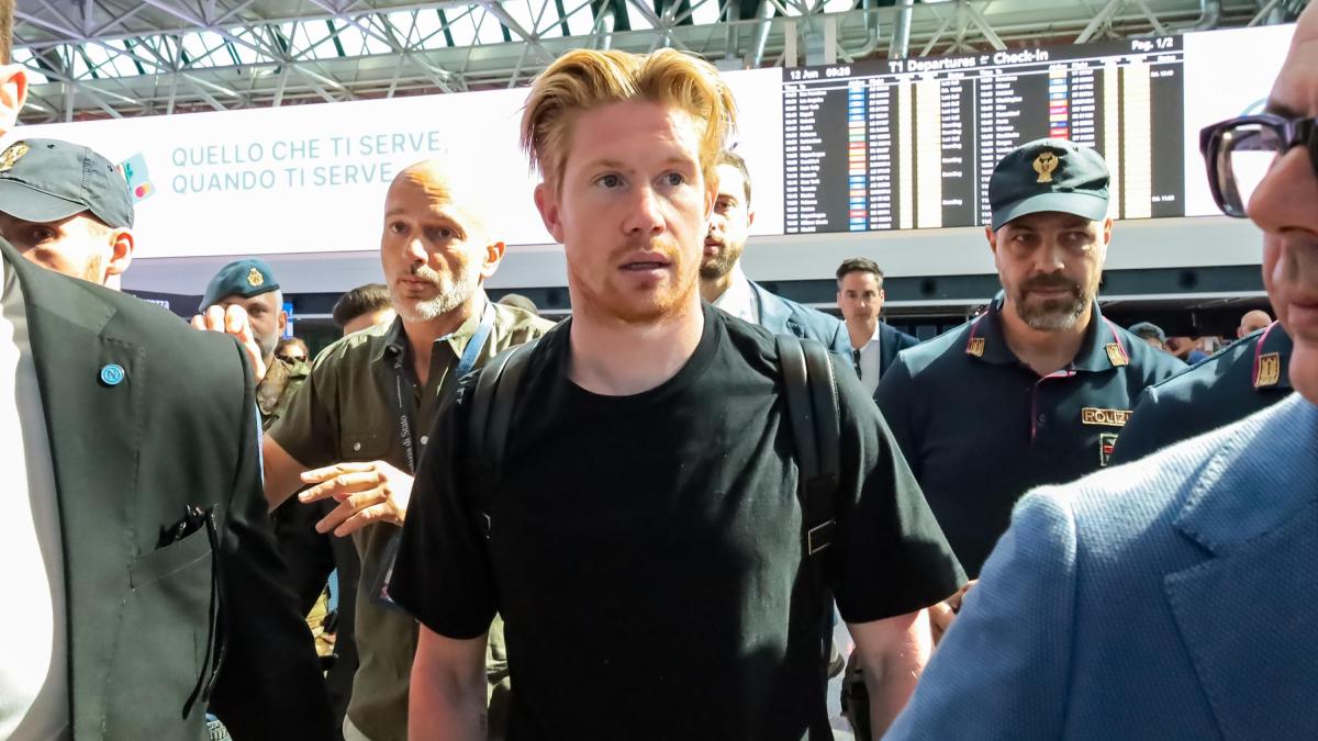 Sacchi: "Napoli davanti a tutti. De Bruyne un campione, Conte una garanzia" Sacchi: "Napoli davanti a tutti. De Bruyne un campione, Conte una garanzia"