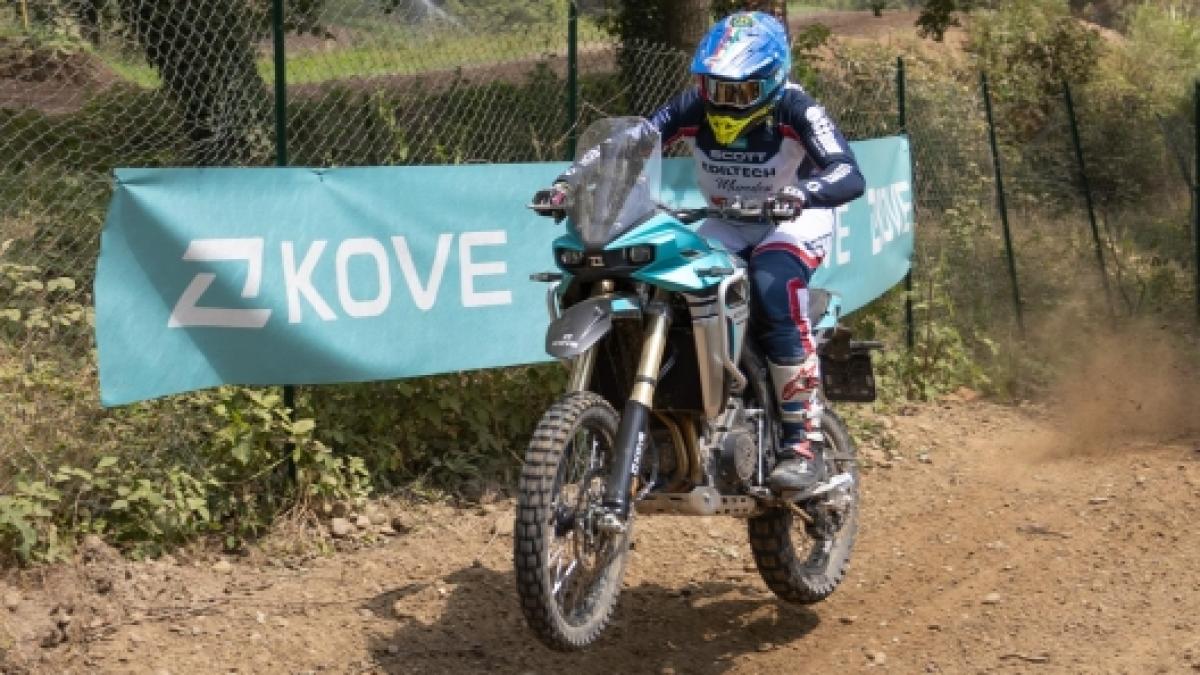 Kove 800X Rally: come va, prezzi e versioni dell Kove 800X Rally: come va, prezzi e versioni dell