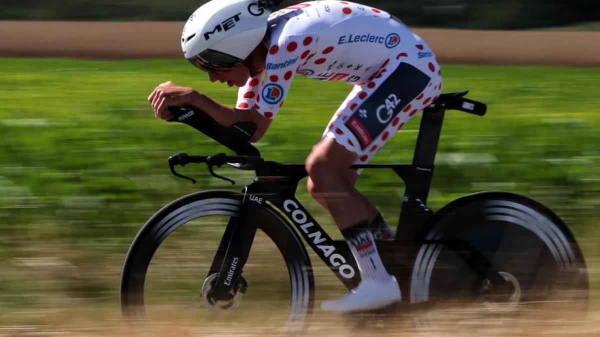 La prima crono è di Evenepoel. Pogacar, maglia gialla e prima sberla a Vingegaard La prima crono è di Evenepoel. Pogacar, maglia gialla e prima sberla a Vingegaard