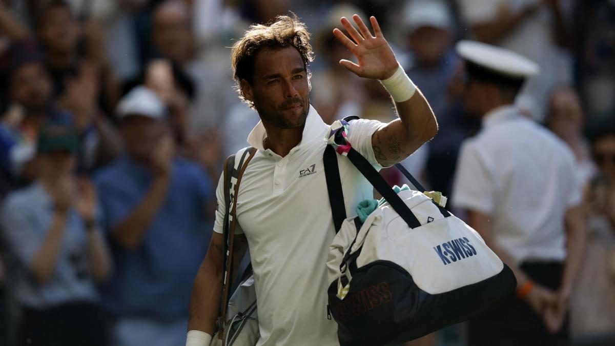 Fognini, la lettera al tennis: "Sei stato il mio universo, mi hai fatto crescere. E non finisce qui" Fognini, la lettera al tennis: "Sei stato il mio universo, mi hai fatto crescere. E non finisce qui"
