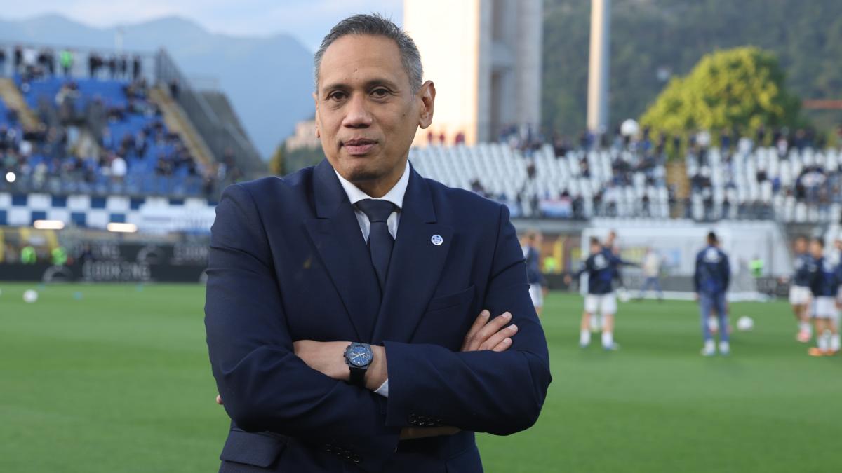 Suwarso: "Messi è un sogno, vogliamo lo stadio gratis per i tifosi" Suwarso: "Messi è un sogno, vogliamo lo stadio gratis per i tifosi"