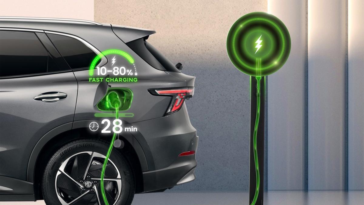 Autonomia auto elettriche: quanta ne rimane dopo 5 e 10 anni