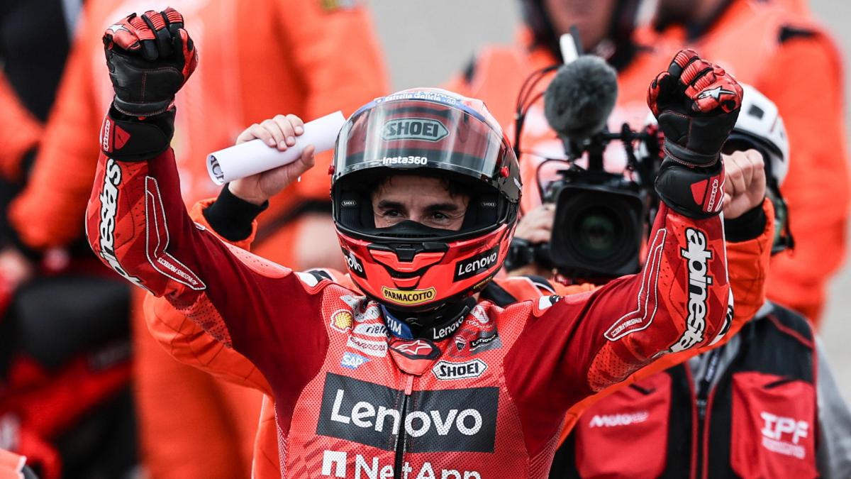 Marc Marquez balla sul traguardo dopo la vittoria: che cos Marc Marquez balla sul traguardo dopo la vittoria: che cos