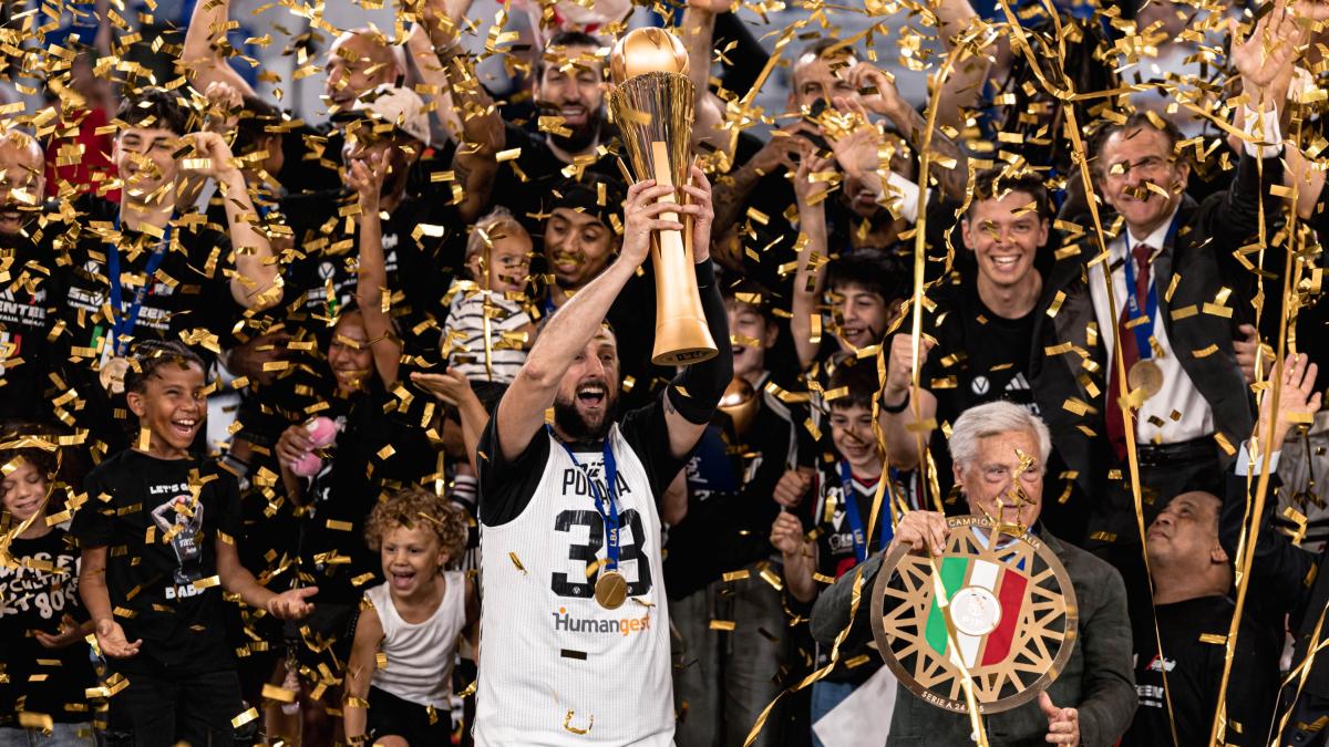 La Serie A di basket sbarca su Sky: accordo per le prossime tre stagioni La Serie A di basket sbarca su Sky: accordo per le prossime tre stagioni