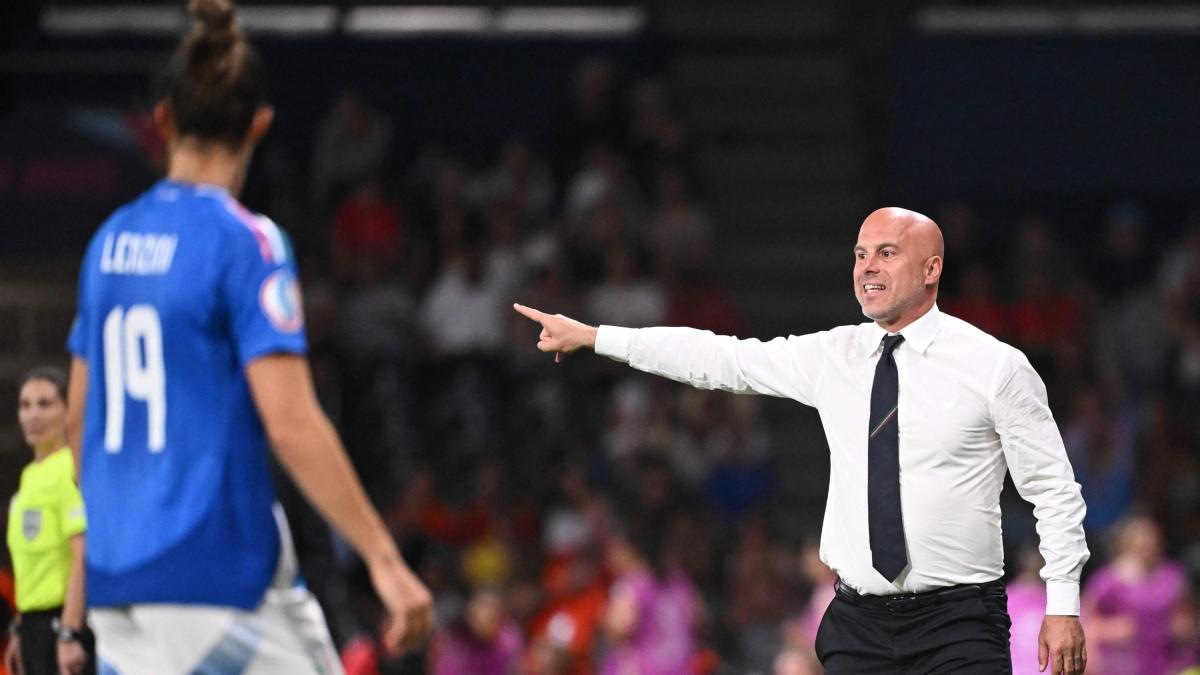 Soncin: "Azzurre, è importante per tutto il movimento". E Giugliano se la gode Soncin: "Azzurre, è importante per tutto il movimento". E Giugliano se la gode