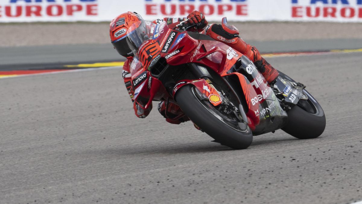 torna brno ecco i suoi segreti dalle frenate critiche all assalto di marquez ai record italiani
