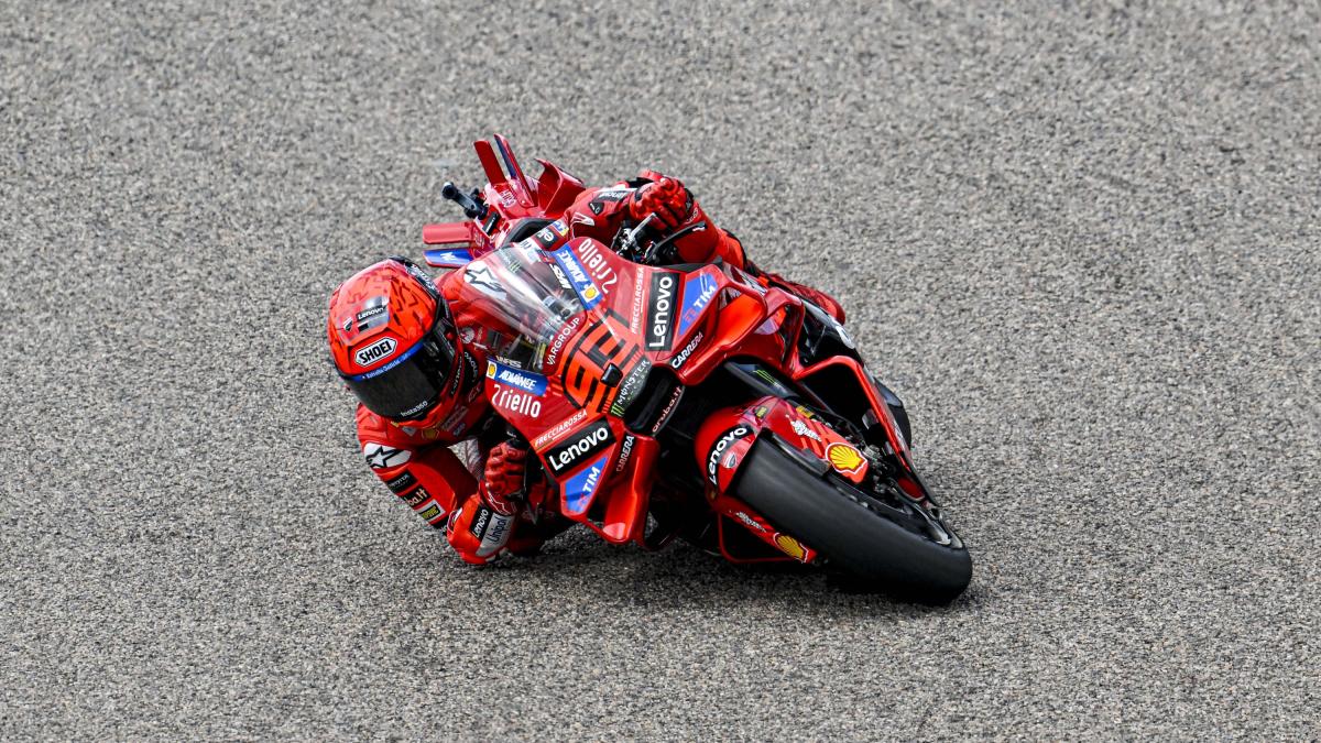 MotoGP, Marc Marquez davanti a Miller e Bagnaia nelle FP1 a Brno. Martin 17° al rientro