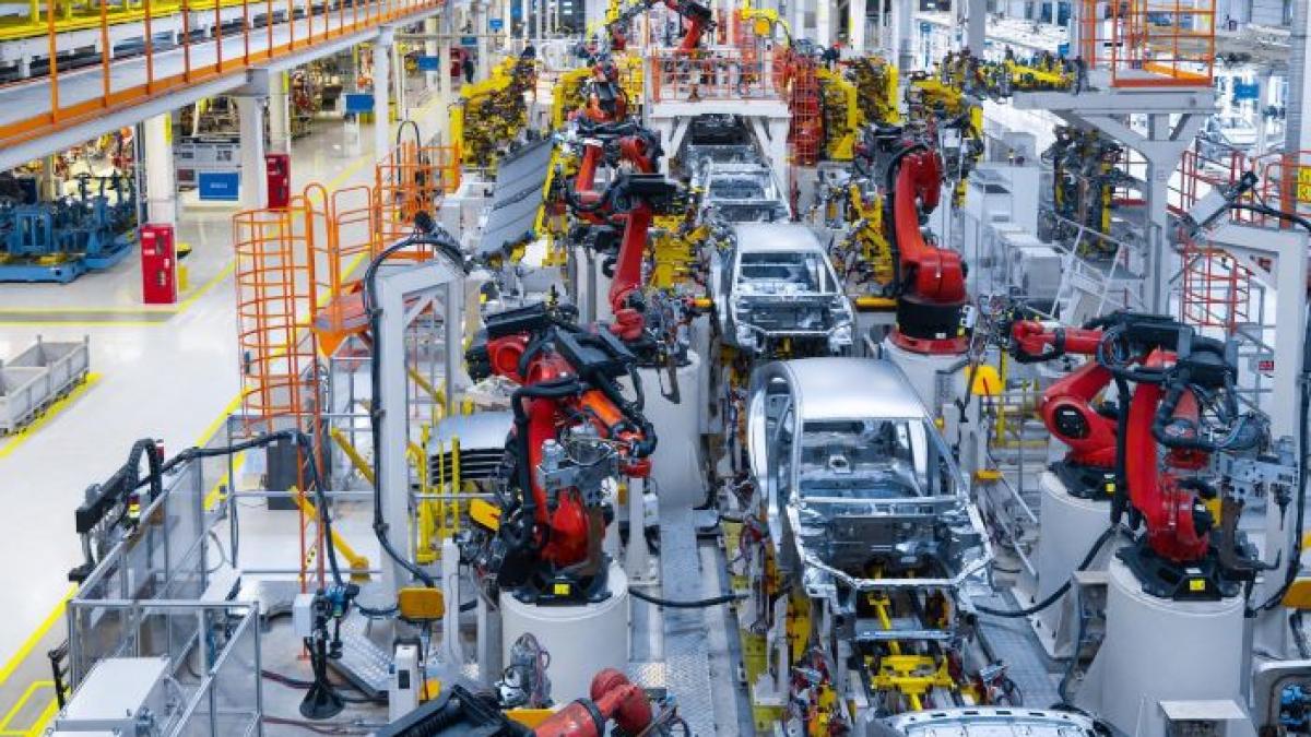 auto ambiente e industria la sfida elettrica dell india