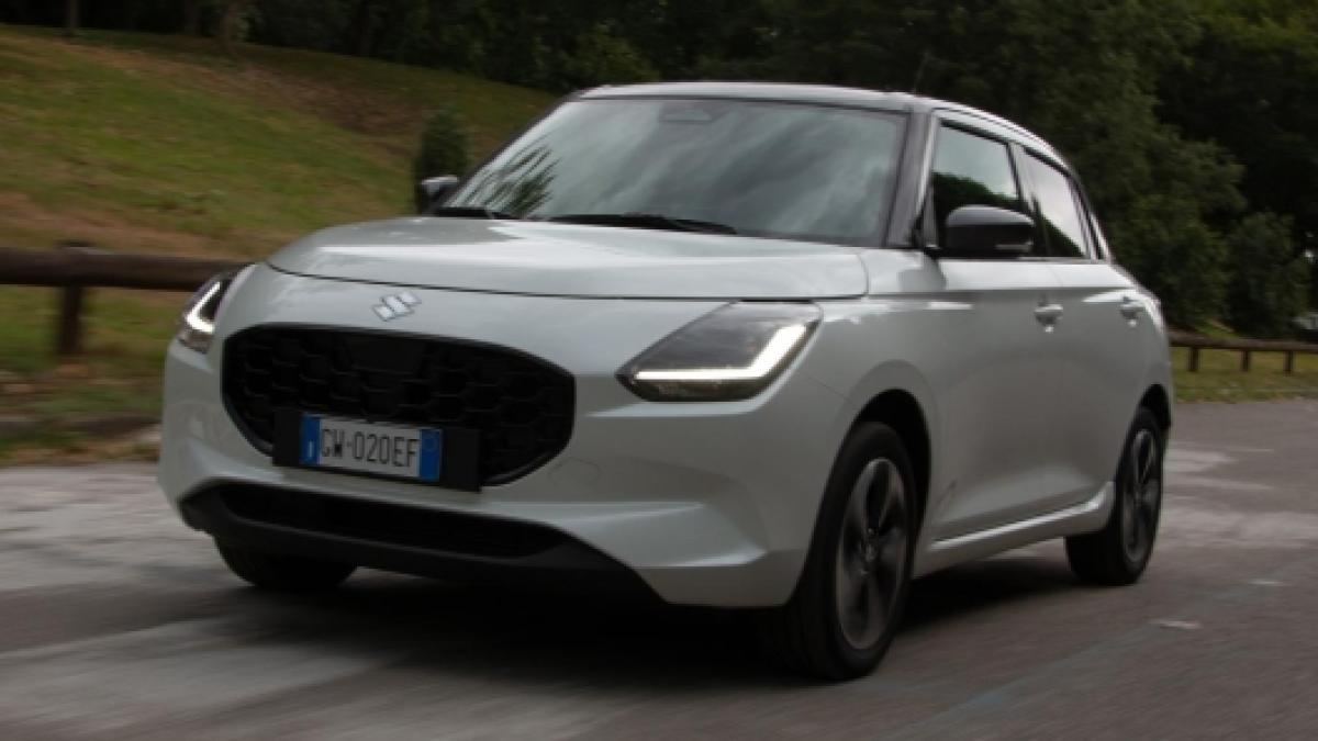 suzuki swift hybrid 4x4 come va la citycar per il fuoristrada consumi e prezzi