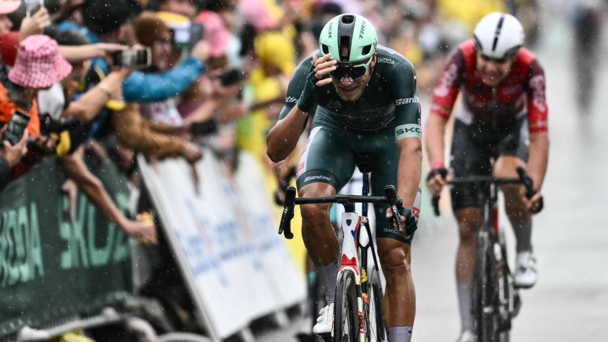 Freccia Milan sotto il diluvio di Valence: sempre più maglia verde. Pogacar resta in giallo Freccia Milan sotto il diluvio di Valence: sempre più maglia verde. Pogacar resta in giallo