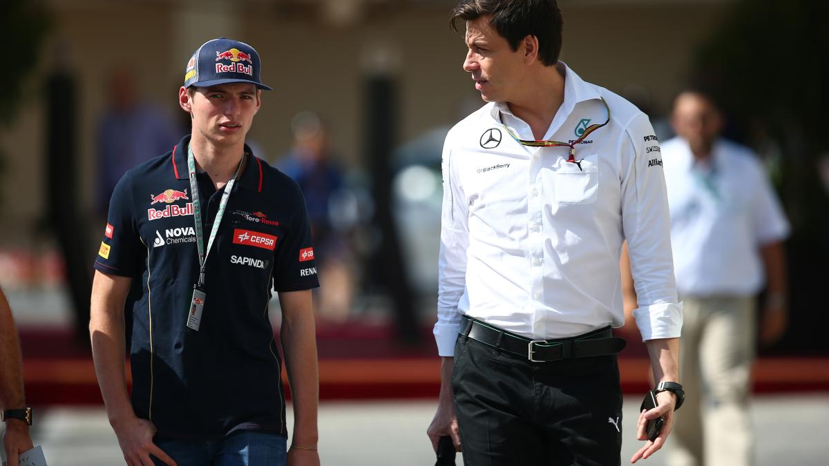 Wolff allontana Verstappen: "La Mercedes 2026 con Russell e Antonelli"