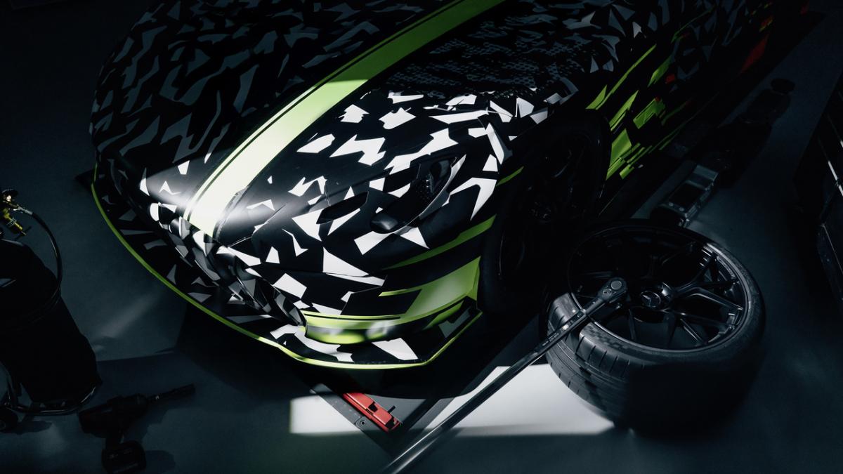 mercedes amg gt track sport il concept v8 anticipa il futuro modello sportivo