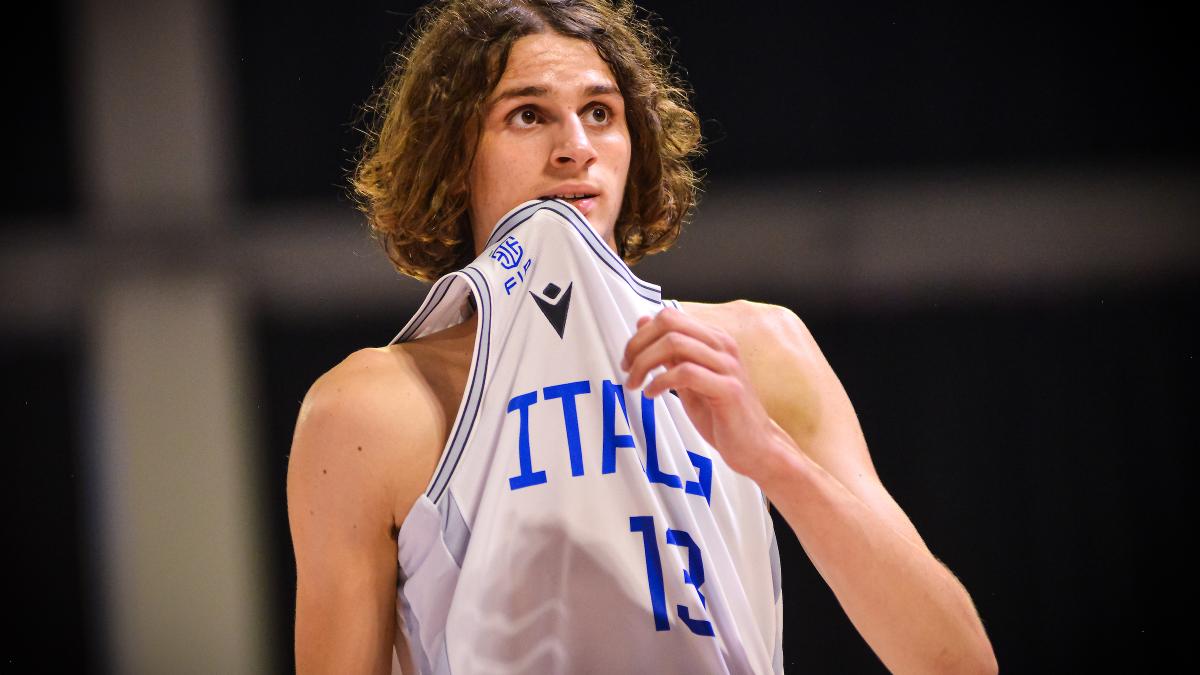 Francesco Ferrari: "Volevo fare il gelataio, poi ho scoperto che assomiglio a Gallinari"