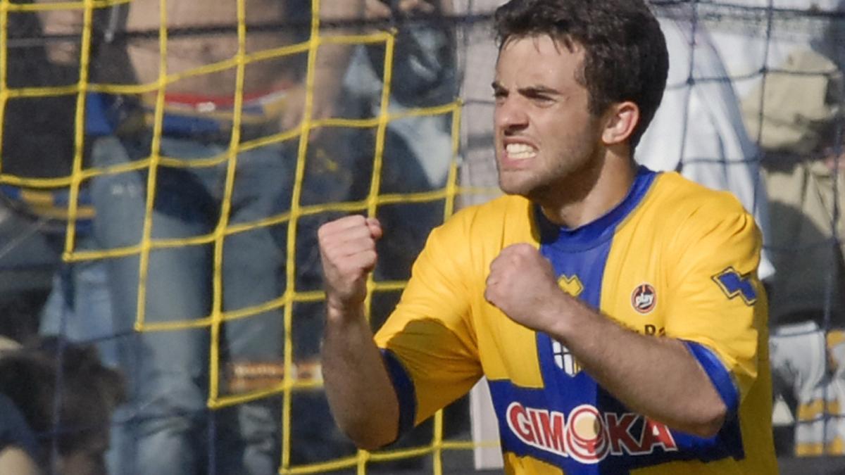 Pepito Rossi: "A Parma piangevo ogni sera. Che legnate allo United, un giorno sfidai Roy Keane e..." Pepito Rossi: "A Parma piangevo ogni sera. Che legnate allo United, un giorno sfidai Roy Keane e..."