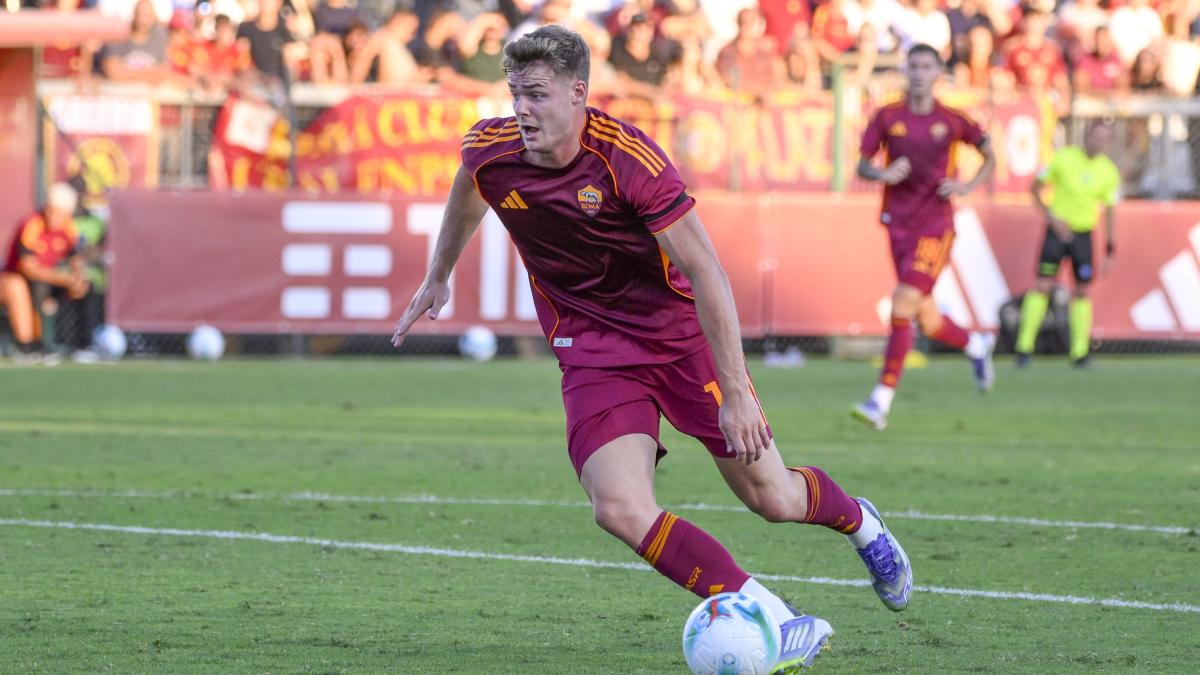 ferguson venuto alla roma per tornare in champions e punto a fare 20 gol