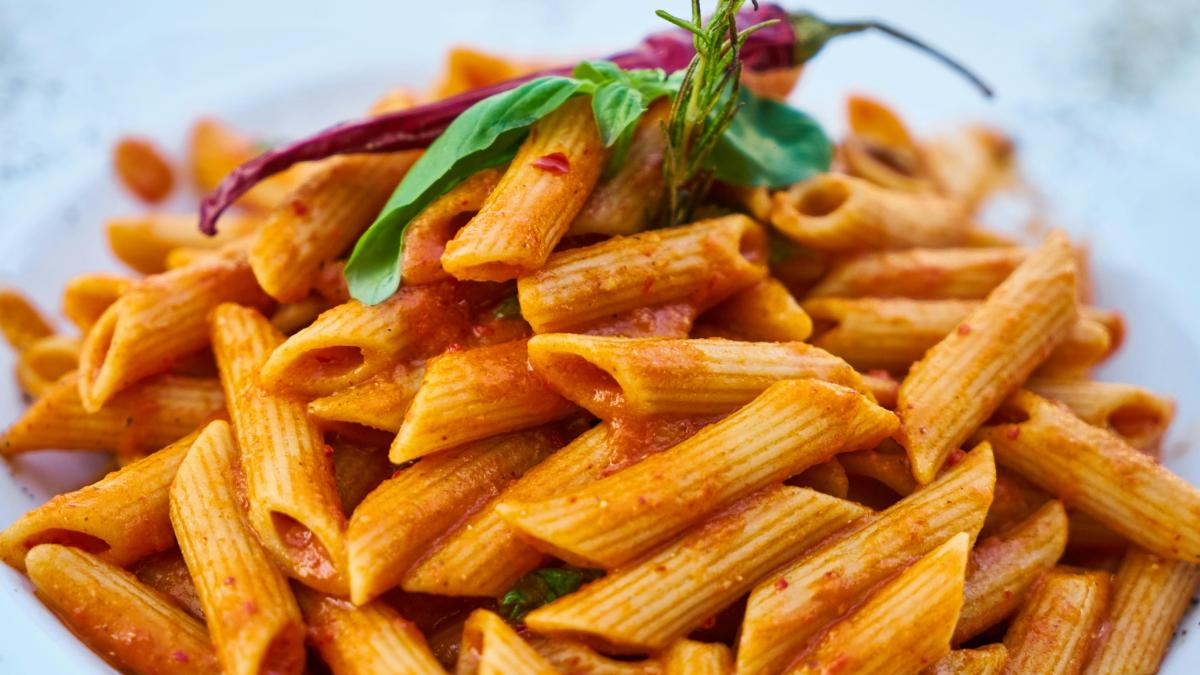 Qual è il modo più sano di mangiare la pasta? Ce lo spiega l