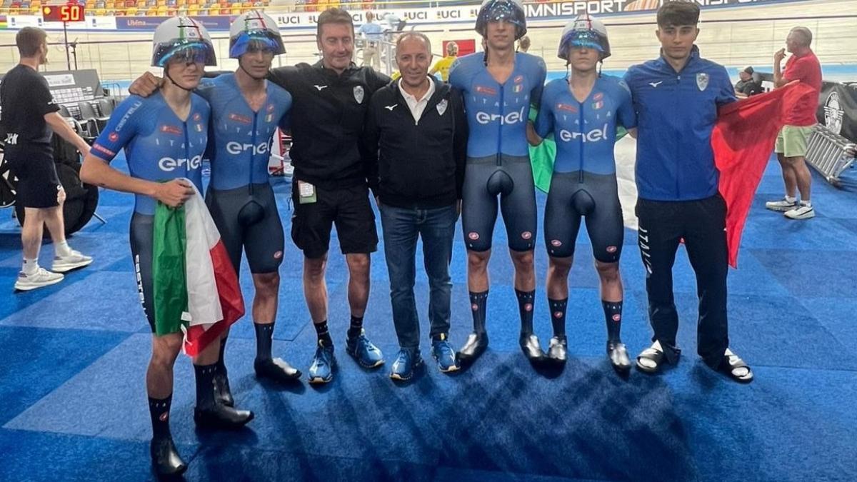 Mondiali jr su pista, il quartetto azzurro è d’oro. Titolo anche per Pegolo