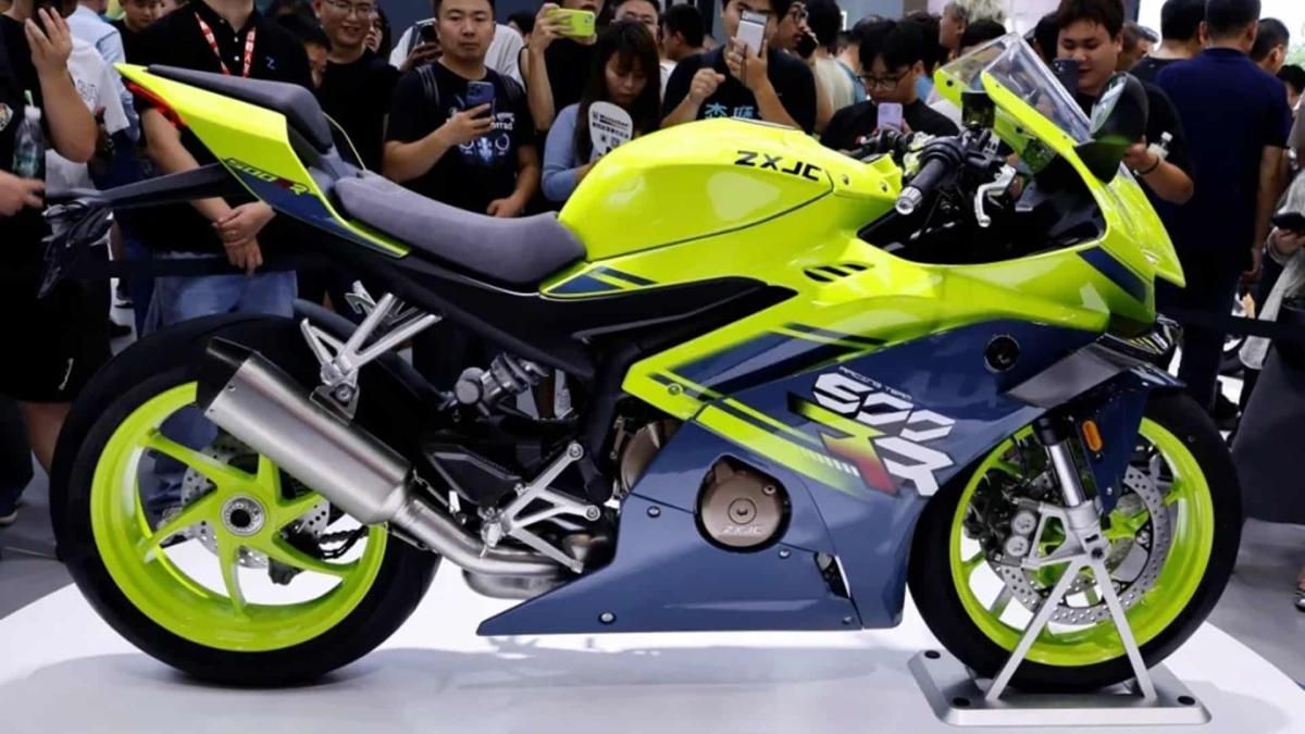 In un anno la quattro cilindri cinese Zxjc 500 RR è già un bestseller In un anno la quattro cilindri cinese Zxjc 500 RR è già un bestseller