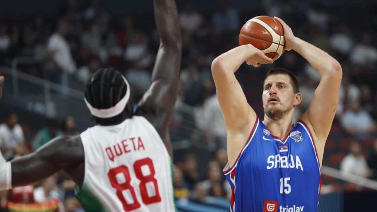 Eurobasket, brillano i top: Jokic guida la Serbia, Porzingis dà il primo successo alla Lettonia Eurobasket, brillano i top: Jokic guida la Serbia, Porzingis dà il primo successo alla Lettonia