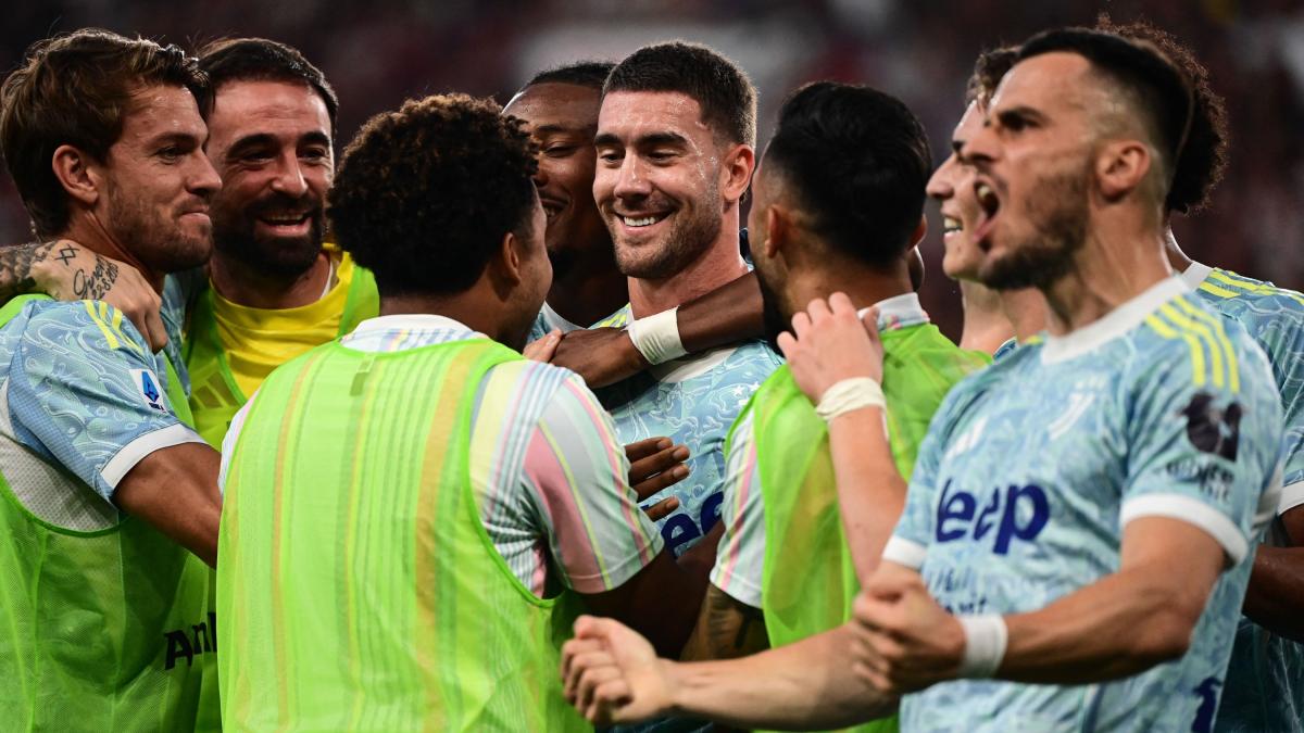 Che abbondanza: David e Vlahovic più Openda, la Juve di Tudor ha un arsenale da 60 gol Che abbondanza: David e Vlahovic più Openda, la Juve di Tudor ha un arsenale da 60 gol