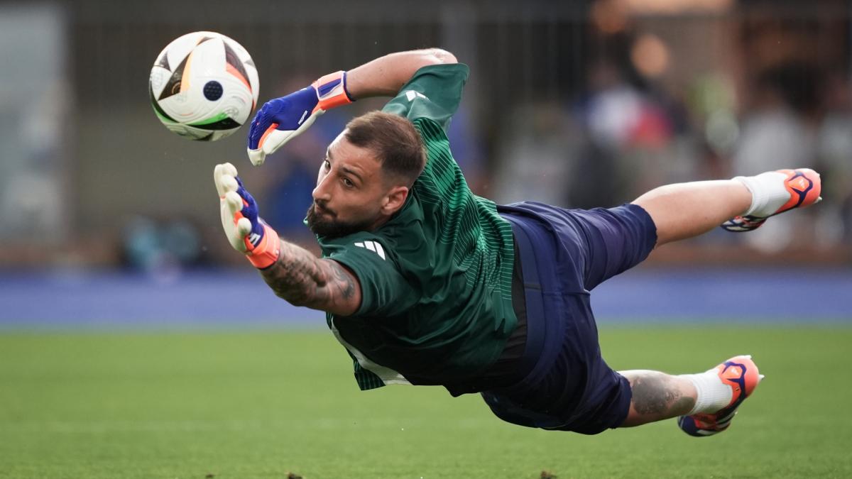 Donnarumma: "Il Psg? Non sono deluso, quando ti chiama Pep... Io e Sinner, un rapporto speciale" Donnarumma: "Il Psg? Non sono deluso, quando ti chiama Pep... Io e Sinner, un rapporto speciale"