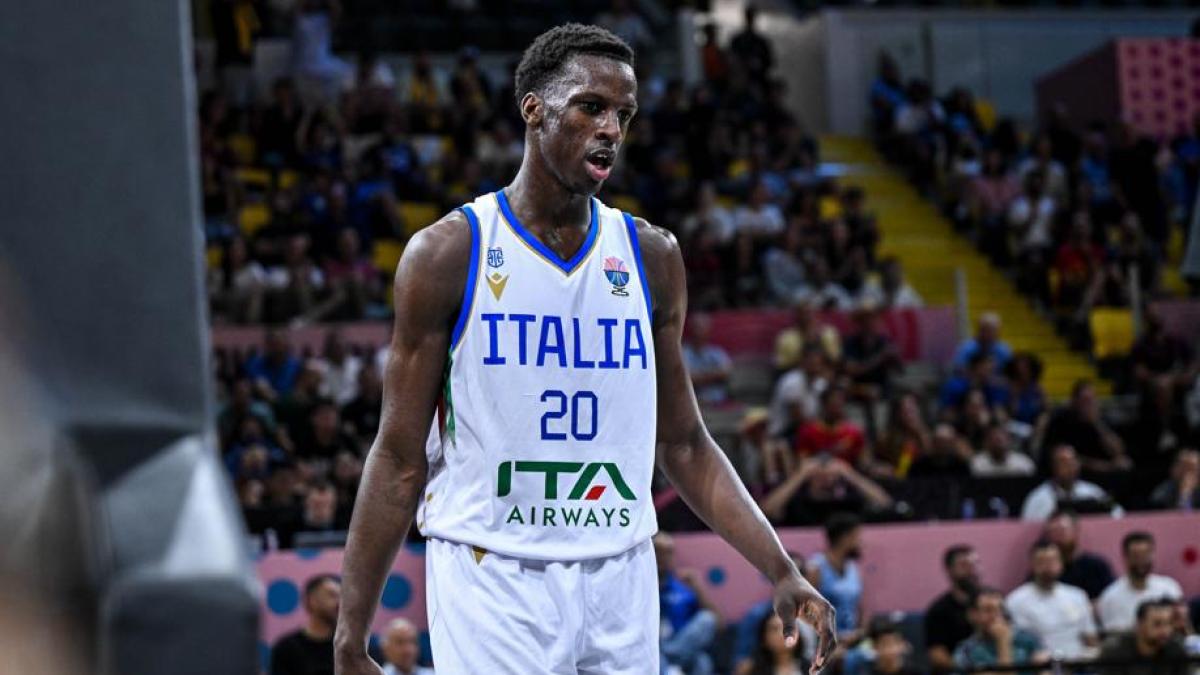 Italia, sollievo Niang: nessuna lesione ma contro Cipro sarà a riposo precauzionale Italia, sollievo Niang: nessuna lesione ma contro Cipro sarà a riposo precauzionale