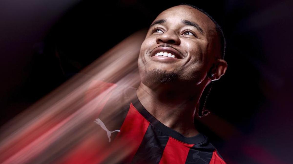 Il Milan ha investito più di tutti in Serie A. E cresce il monte ingaggi: le cifre Il Milan ha investito più di tutti in Serie A. E cresce il monte ingaggi: le cifre