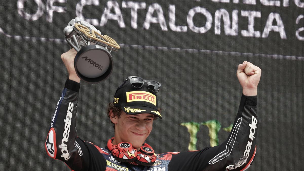 Moto3 Catalogna, magia Piqueras: beffa Rueda all’ultimo giro. Pini 6°, Lunetta termina 11° Moto3 Catalogna, magia Piqueras: beffa Rueda all’ultimo giro. Pini 6°, Lunetta termina 11°