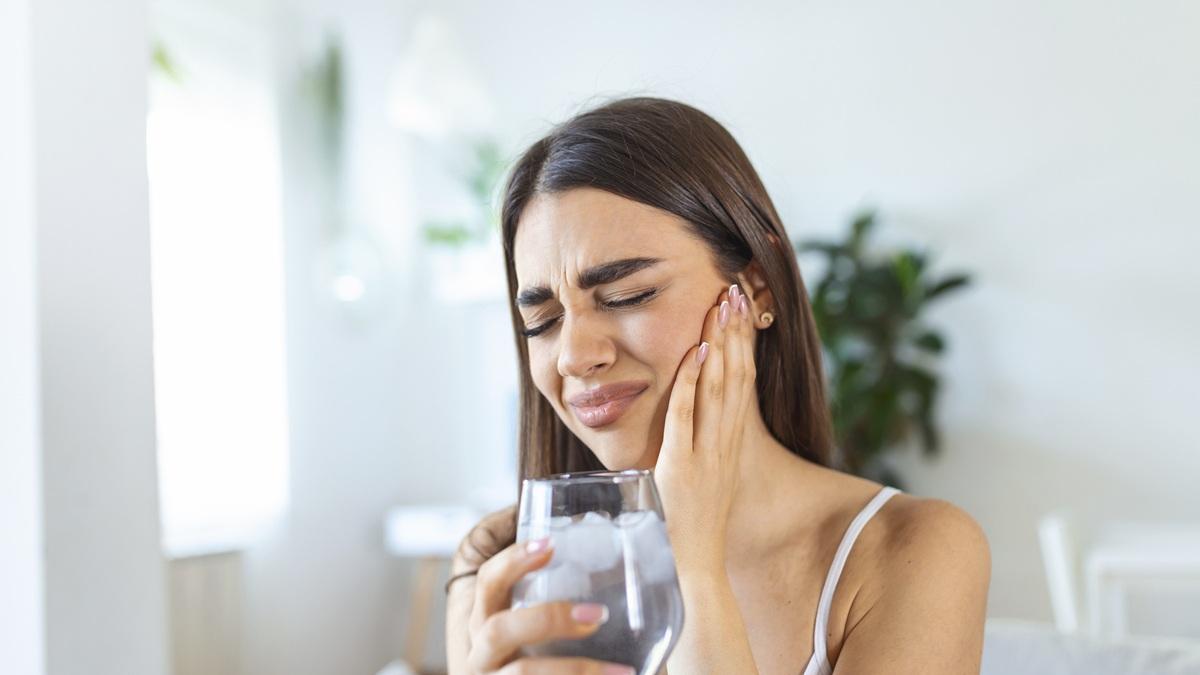 Denti sensibili: cause, prevenzione e rimedi. La guida definitiva