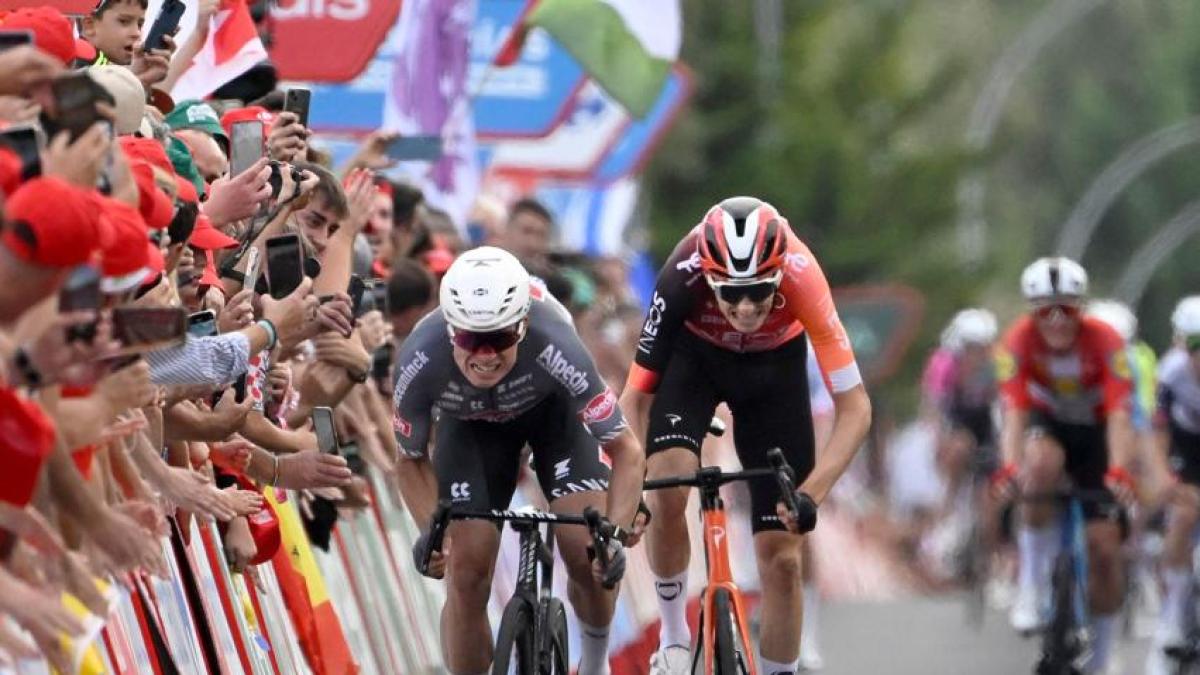 vuelta se c 232 volata vince philipsen tris del belga sabato la tappa decisiva