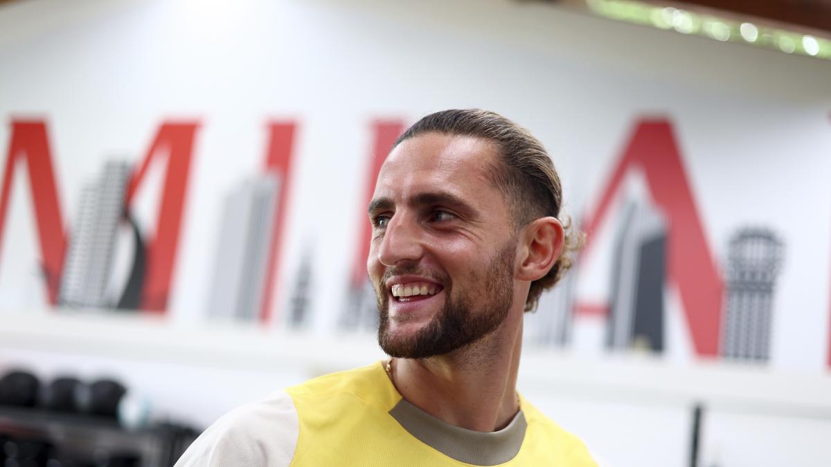 Rabiot ha già fatto gol: la pace con Rowe è un bel messaggio per chi si sveglia in guerra Rabiot ha già fatto gol: la pace con Rowe è un bel messaggio per chi si sveglia in guerra