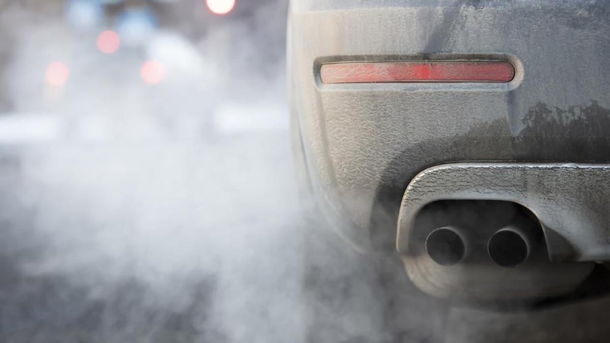 prezzi delle auto il peso di emissioni e sistemi di sicurezza