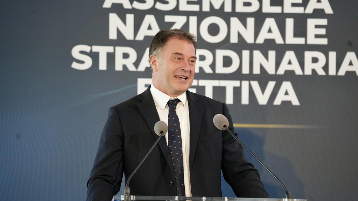 antonio rossi 232 il nuovo presidente della federazione italiana canoa kayak