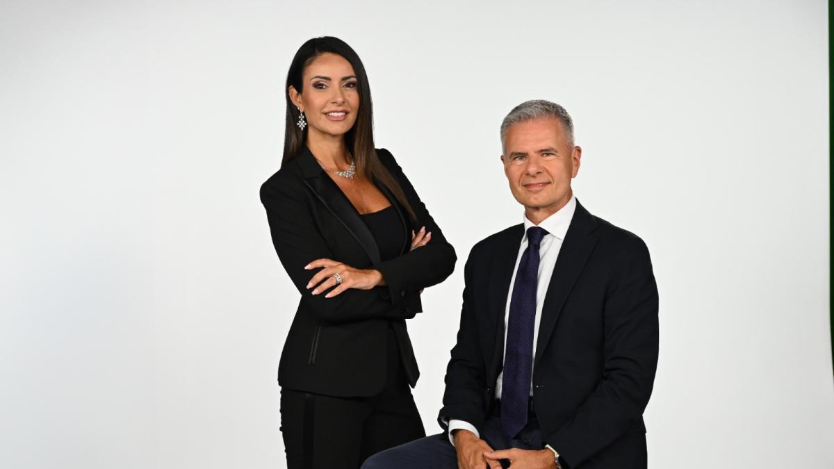 Da stasera su Canale 5 riparte la nuova versione di "Pressing". Pazzini e Ranocchia opinionisti
