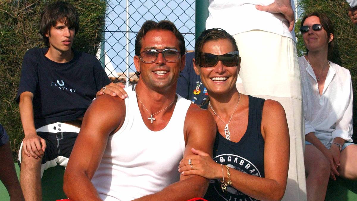 Bettarini: "Ero troppo bello per fare il calciatore. Zamparini con un mago mi fece fare un rito..."