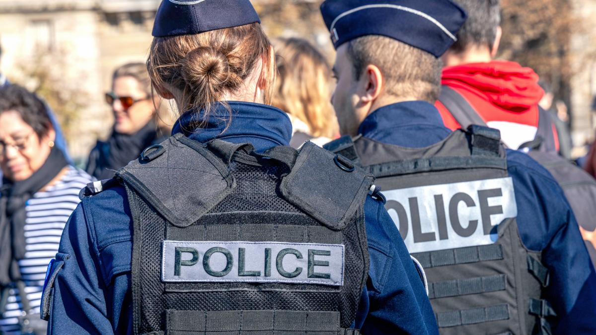 Scontri a Parigi, arrestati 19 tifosi dell'Atalanta