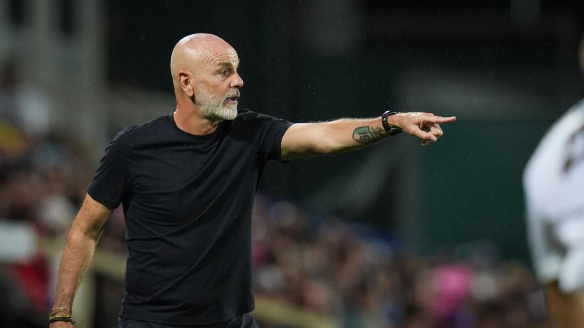 Pioli fa 500 panchine e contro il Milan non cambia: avanti con la difesa a 3, dubbio Gud Fagioli