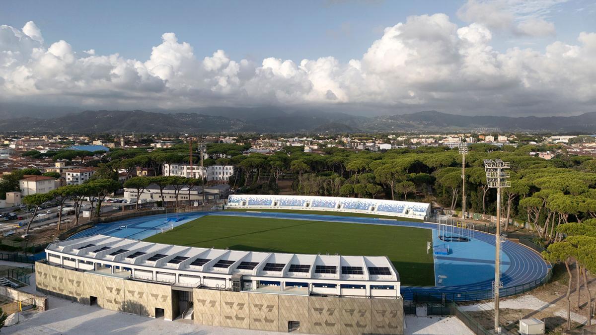 Il Torneo di Viareggio torna a casa: dopo 7 anni rinasce lo stadio dei Pini