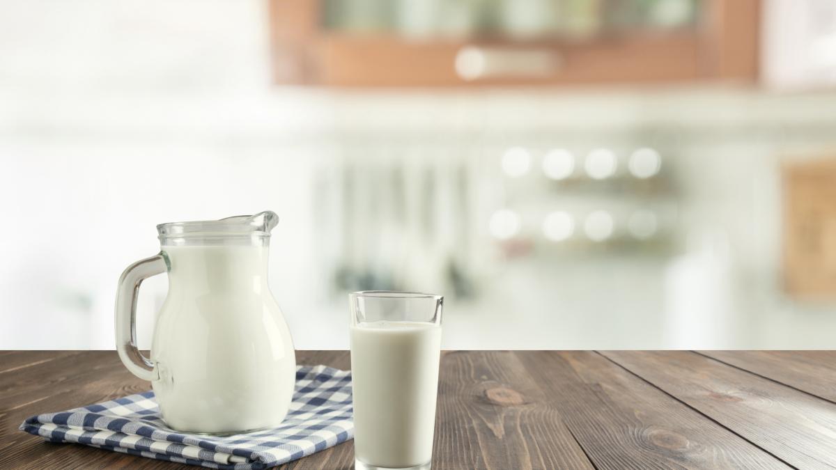Quali sono i tipi di latte più o meno calorici? Le risposte del nutrizionista Quali sono i tipi di latte più o meno calorici? Le risposte del nutrizionista