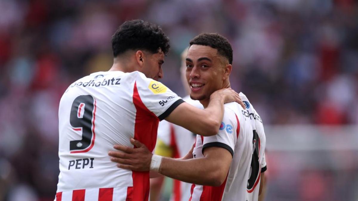 Sergiño Dest: "Milan, il posto sbagliato nel momento sbagliato. Con Pioli poco feeling"