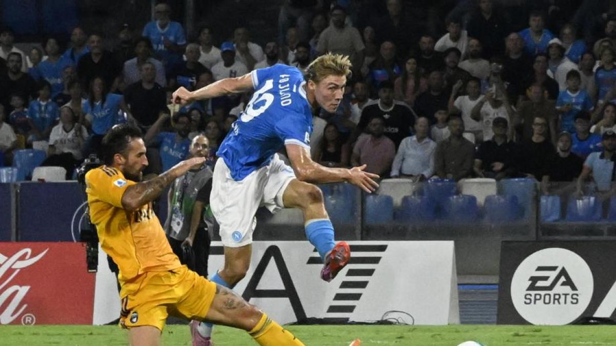 Hojlund è in volo. E il Napoli si gode il suo bomber del futuro