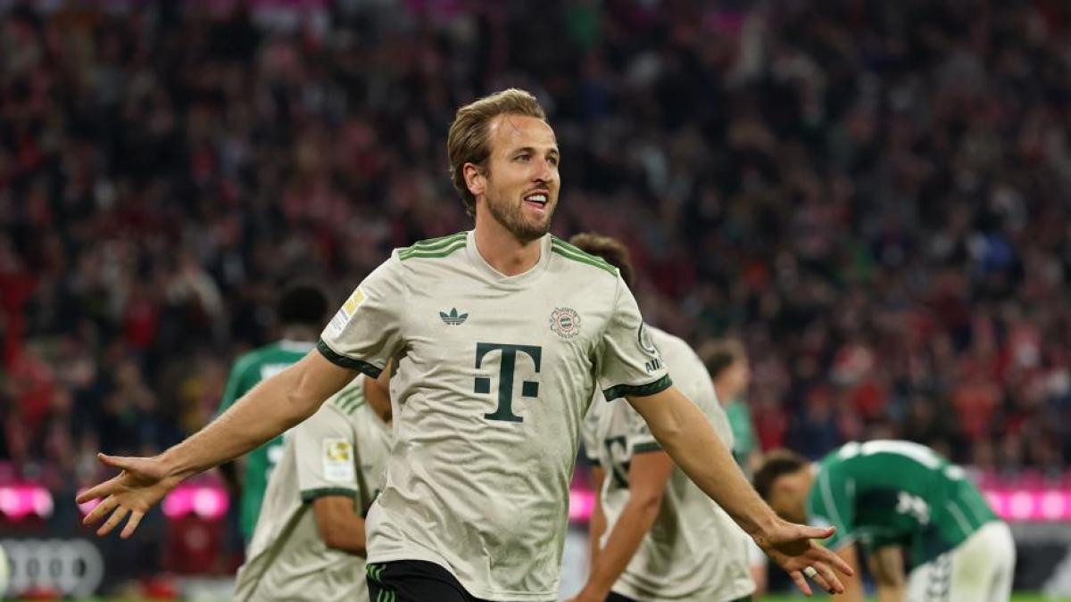 Il Bayern schianta il Werder, 4 0 con doppio Kane. Sorride De Zerbi, l