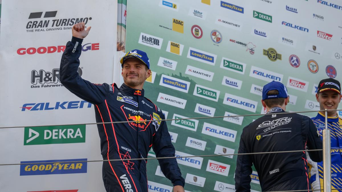 Verstappen esulta in Ferrari! Show di Max in GT3, vince la 4 Ore del Nürburgring